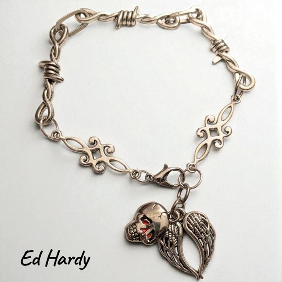 ED HARDY Skull & Wings Charm Bracelet on Barbed Wire Link Chain Stainless 8" - Picture 2 of 5